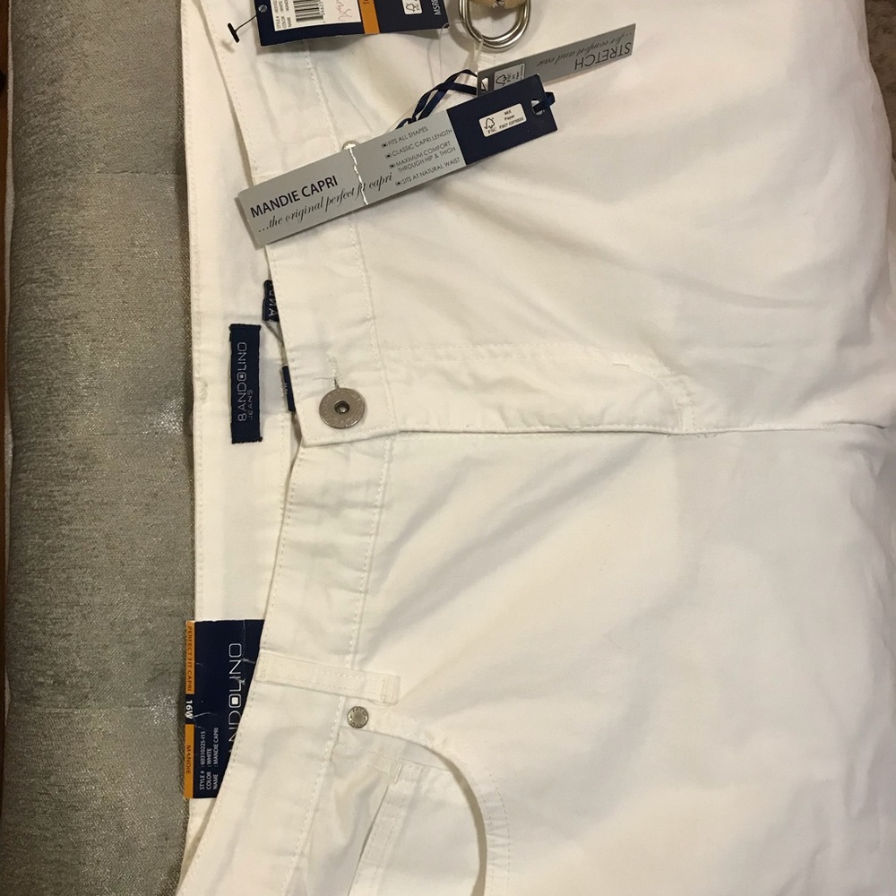 Bandolino Mandie Capri - size 16w